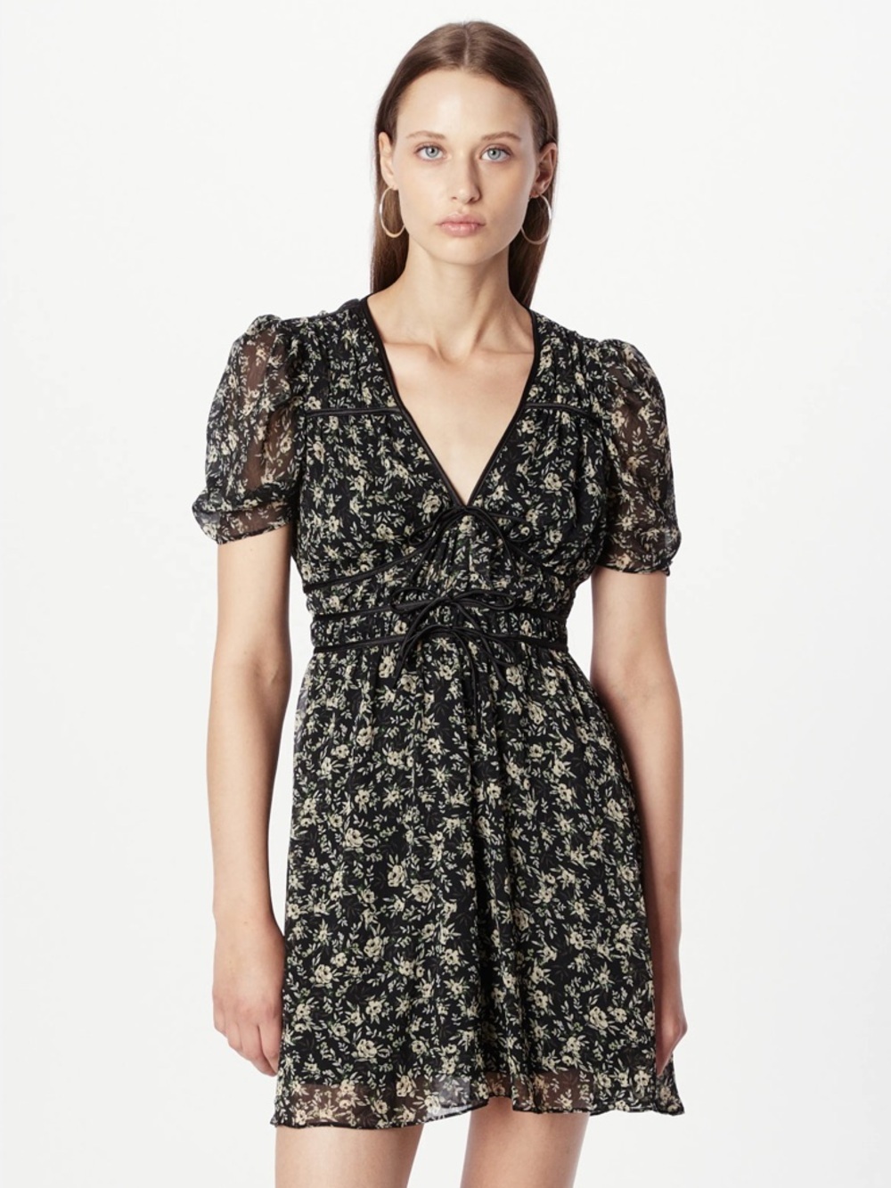 Topshop Tie Front Gathered Tea Dress In Mono Floral Print